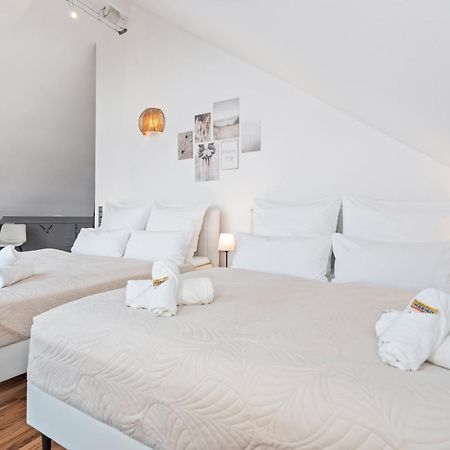 Stadtoase Fulda Mit Flair - Whirlpool, Balkon, 2Xparkplaetze, Highspeed Wlan Dış mekan fotoğraf