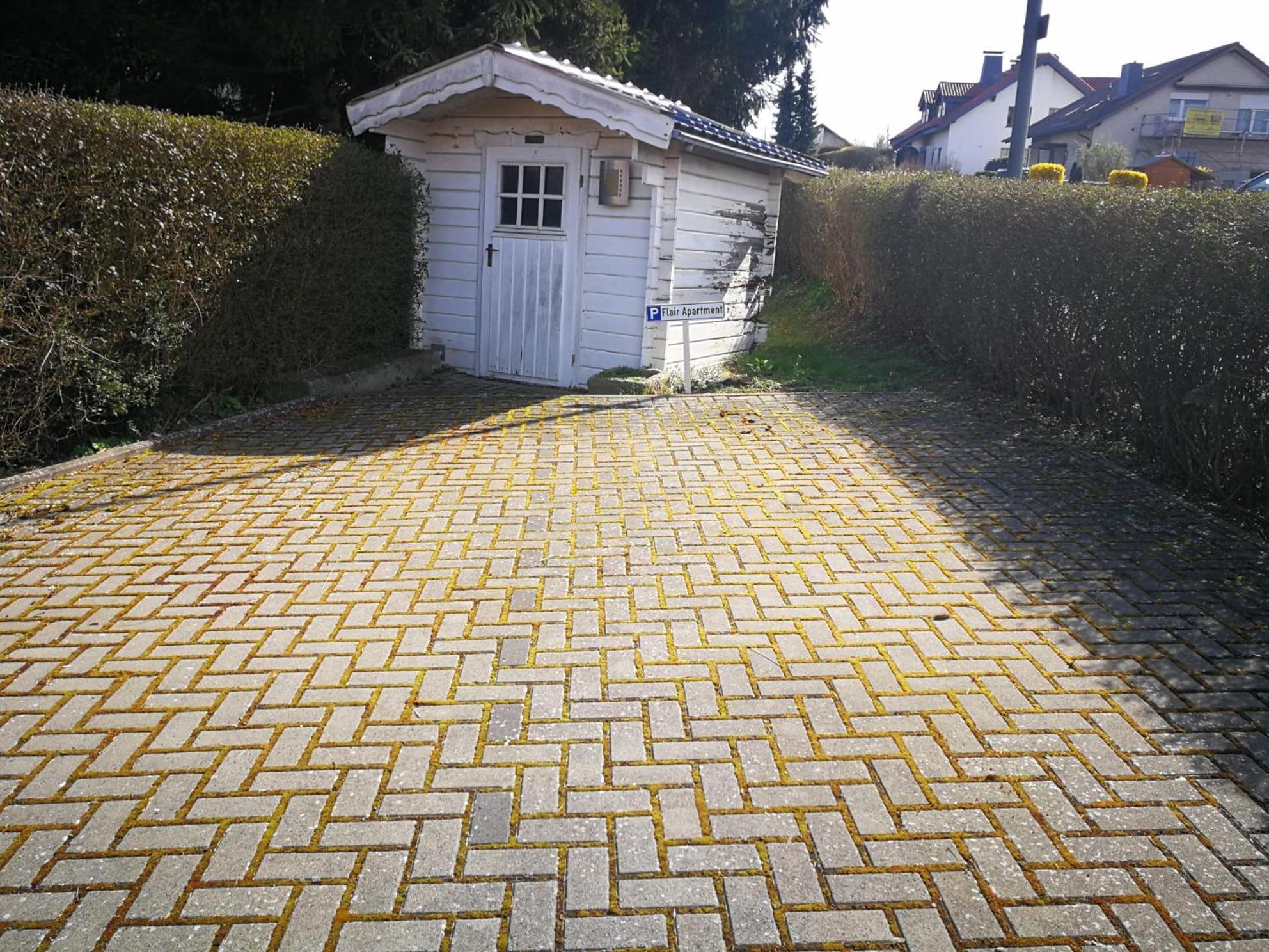 Stadtoase Fulda Mit Flair - Whirlpool, Balkon, 2Xparkplaetze, Highspeed Wlan Dış mekan fotoğraf
